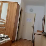 Gasthuis Baro Eoetvoes Lorand Menedekhaz *