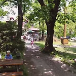 Gasthuis Baro Eoetvoes Lorand Menedekhaz Pilisszentkereszt