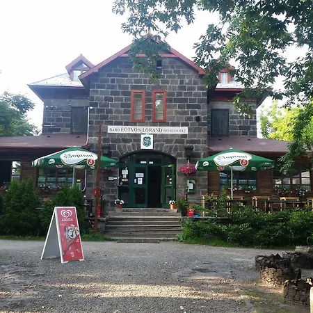 Baro Eoetvoes Lorand Menedekhaz * Pilisszentkereszt