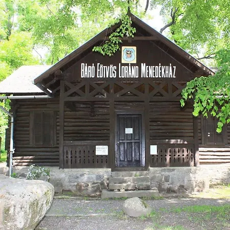 Pensjonat Baro Eoetvoes Lorand Menedekhaz *