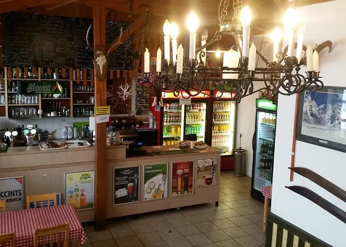 Pensjonat Baro Eoetvoes Lorand Menedekhaz *
