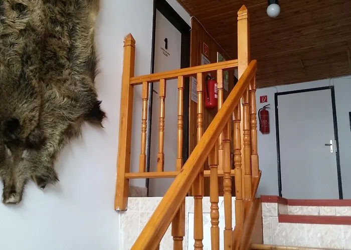 Pensjonat Baro Eoetvoes Lorand Menedekhaz *